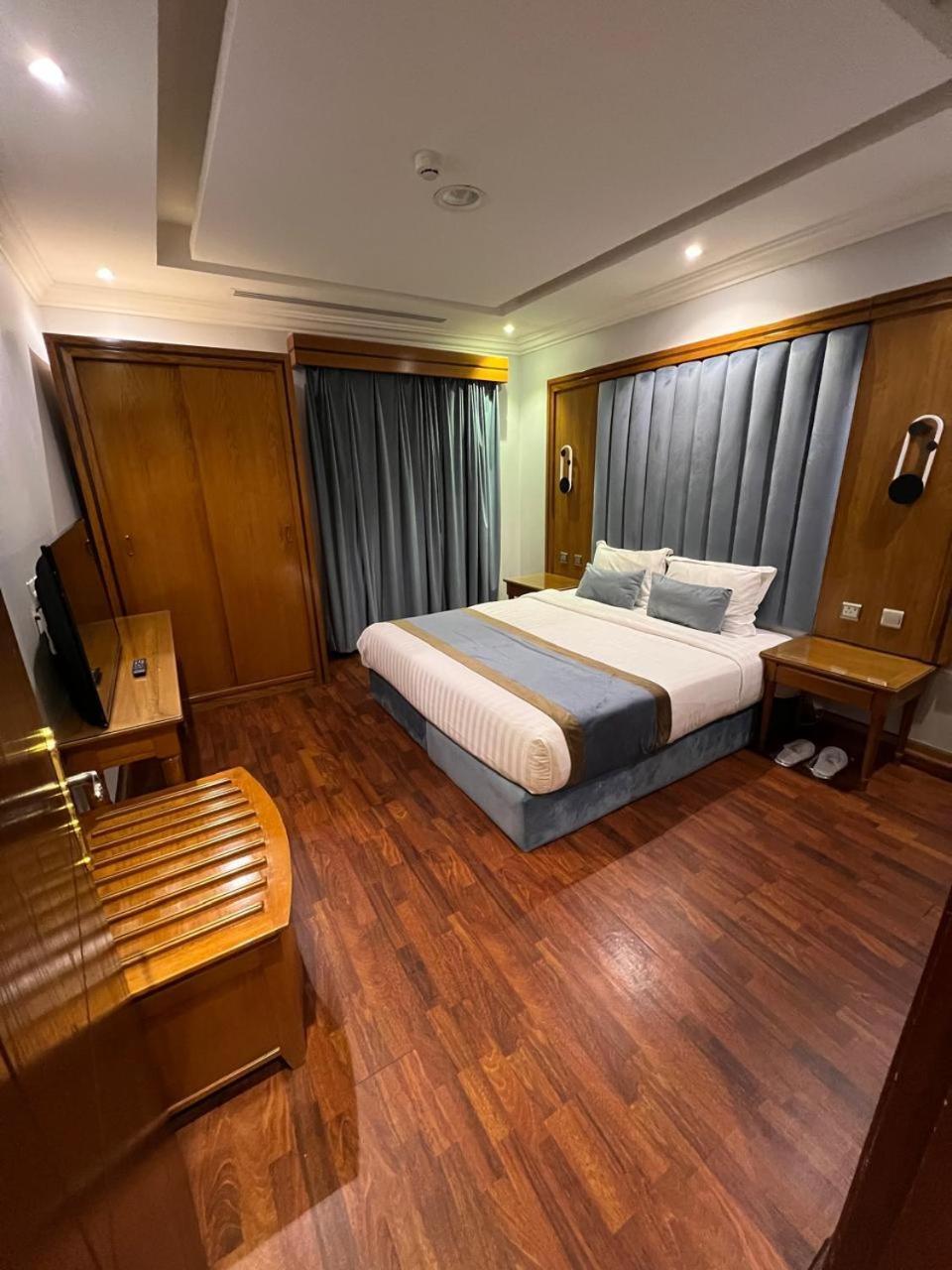 Al Masem Serviced Apartments - Exit 9 Riyadh Room photo